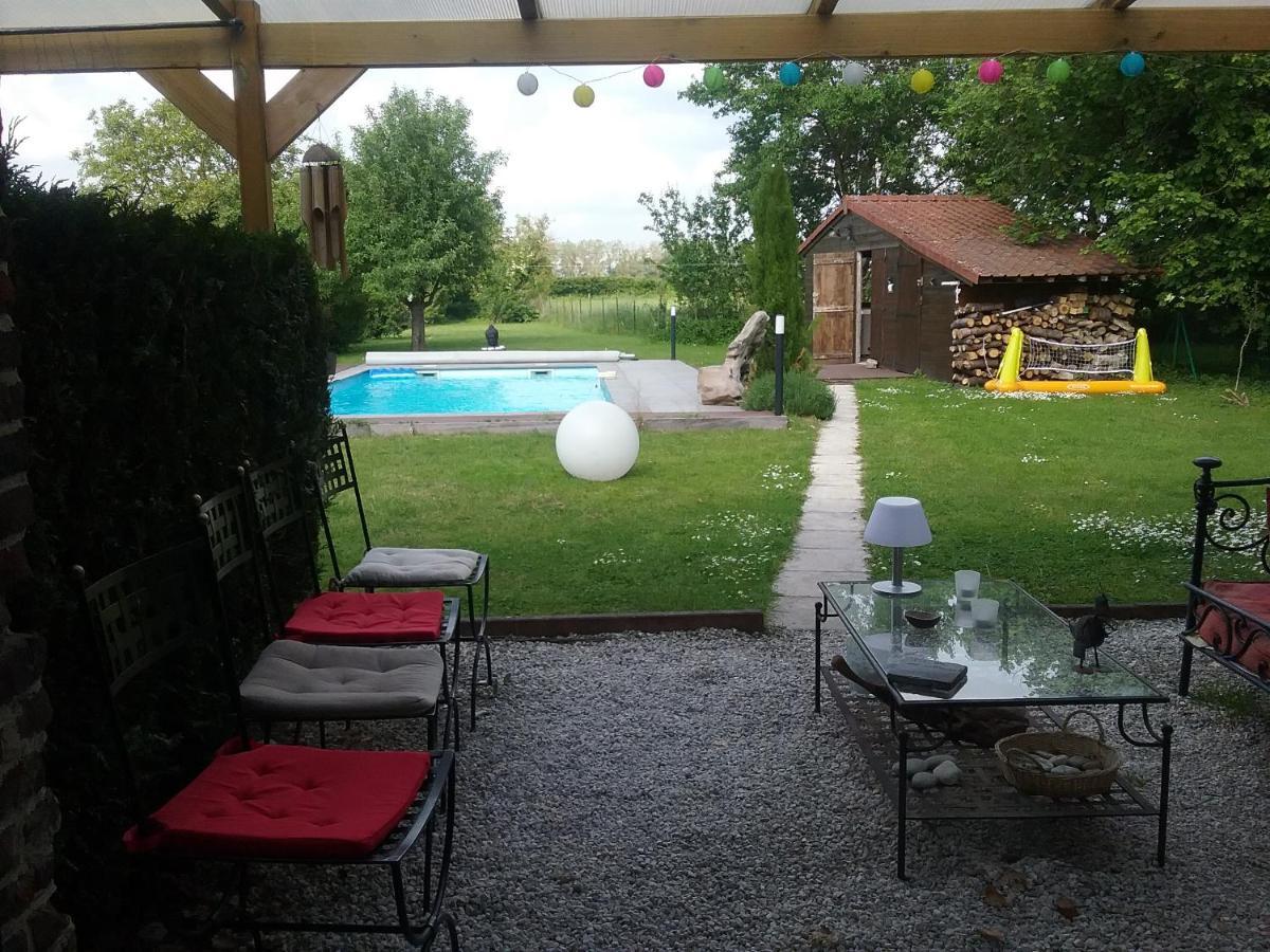Chambres D Hotes ,Hotel ,Secret D'Une Nuit A Vicq Pres De Onnaing,Avec Piscine エクステリア 写真