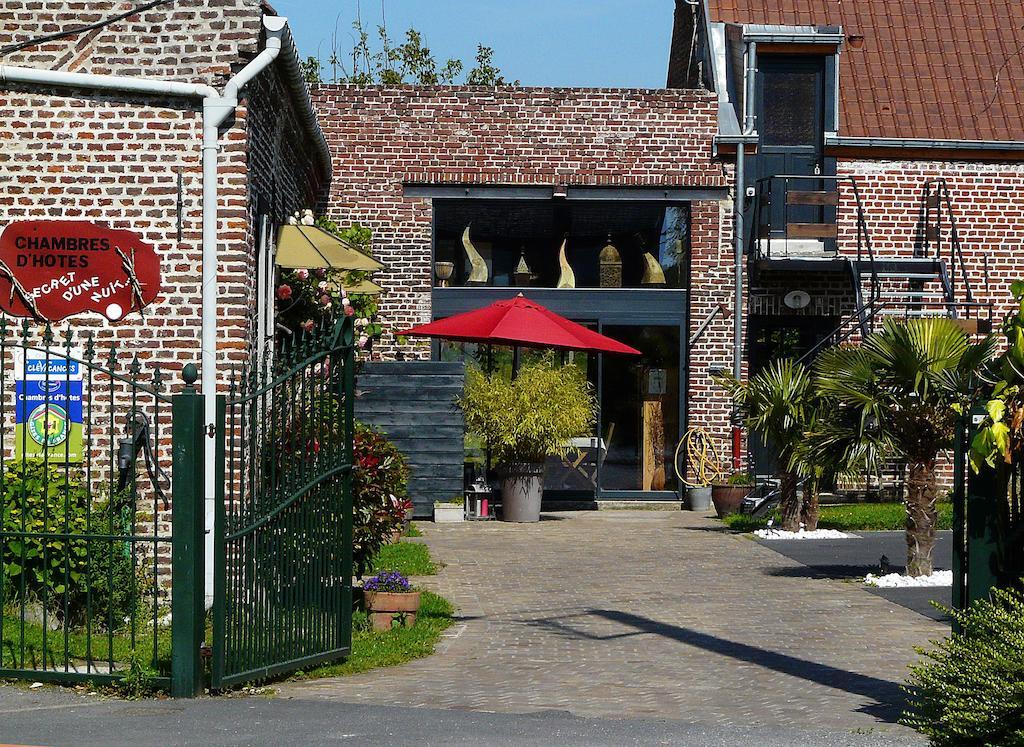 Chambres D Hotes ,Hotel ,Secret D'Une Nuit A Vicq Pres De Onnaing,Avec Piscine エクステリア 写真